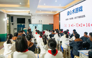 �W����AIѭ�C�̌W���ð������p�����ˣ��@һ�����Ĵ��_��